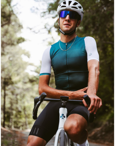 A Bicycle Line Pordoi S3 kerékpáros mez tökéletes választás nyári kerékpáros túrákhoz