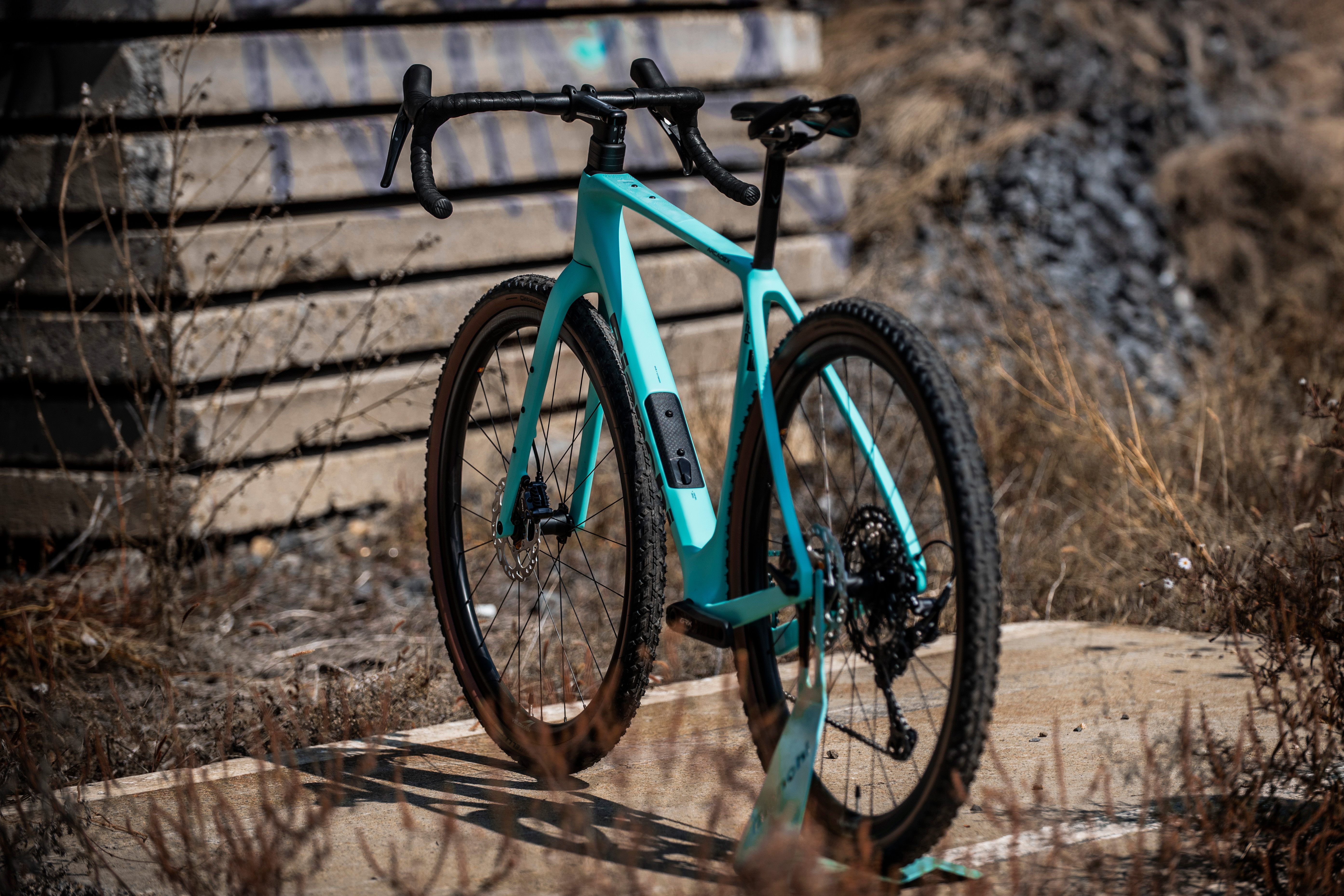 2024 Bianchi Arcadex karbon komfort gravel kerékpár