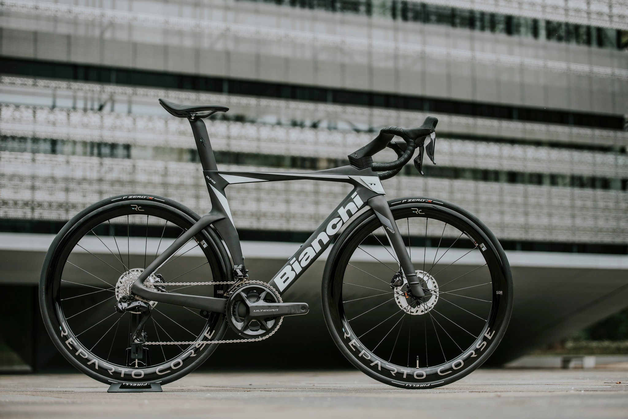 A Bianchi Oltre vadonatúj külsője igazán különlegesre sikerült