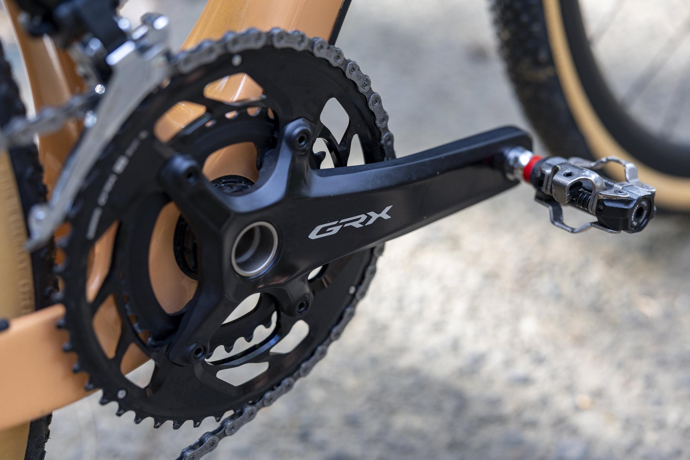 Shimano GRX Di2 gravel hajtómű