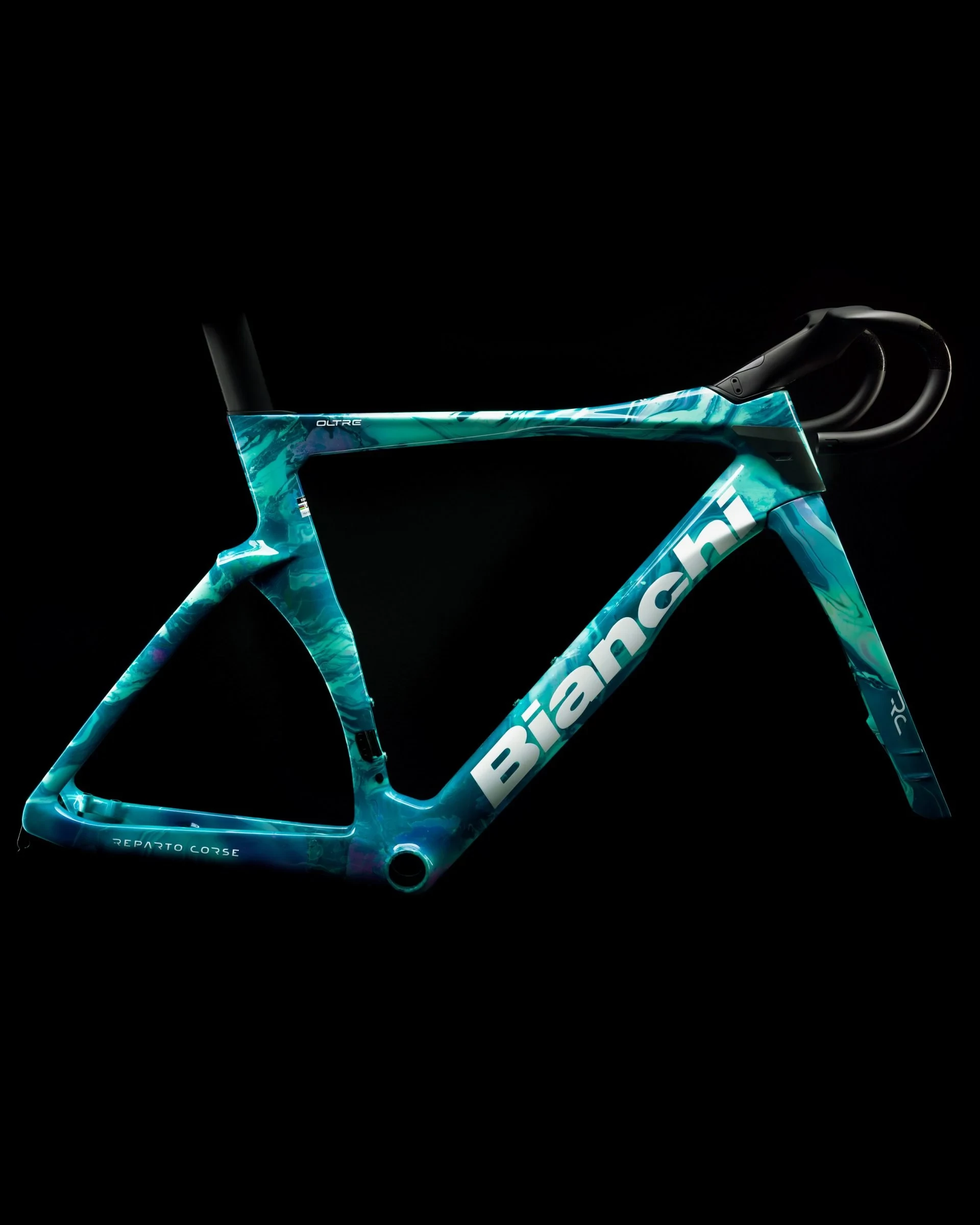 Officina Bianchi - Bluemarine Drip egyedi festésű kerékpár váz