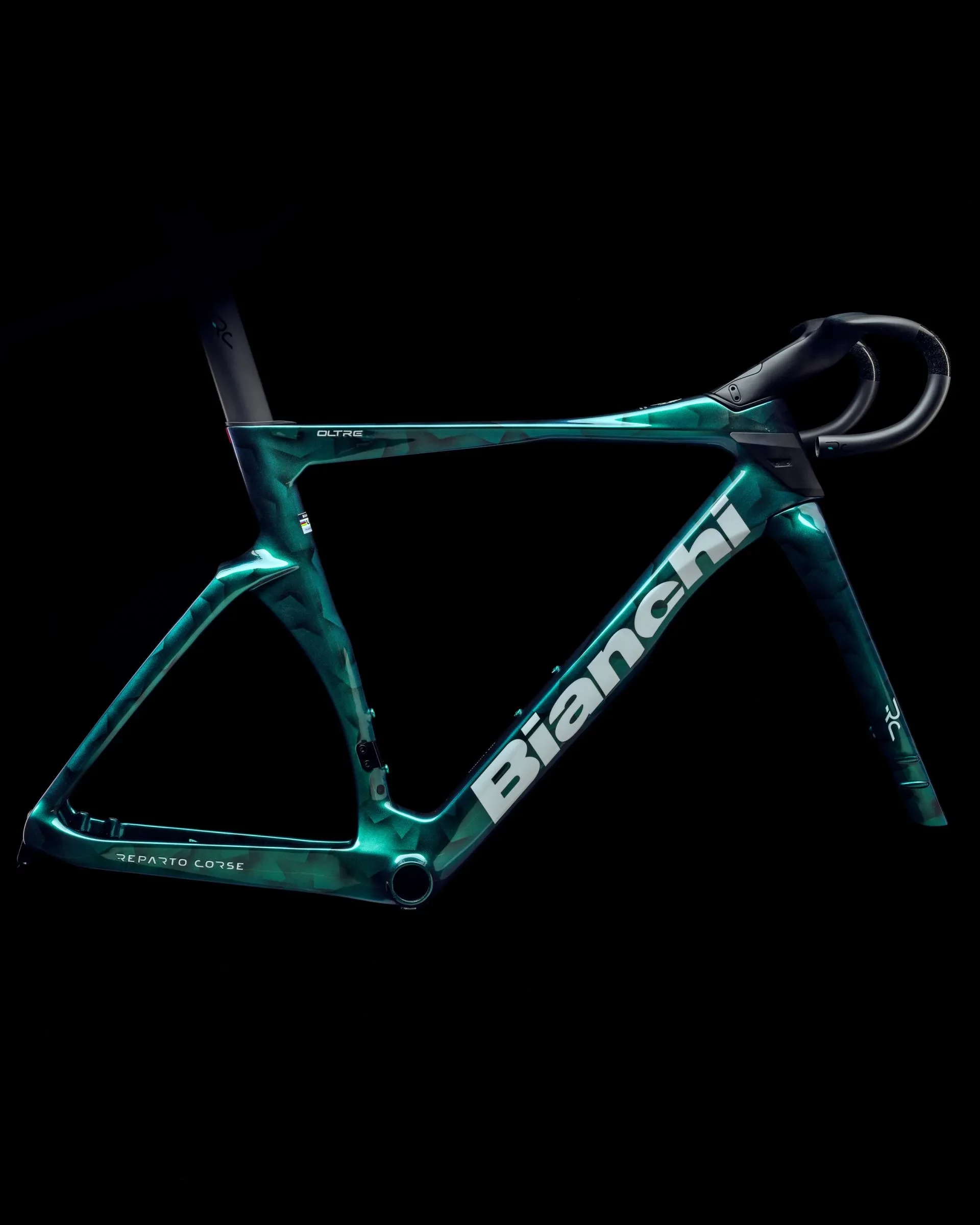 Officina Bianchi - Chameleon Green egyedi festésű kerékpár váz