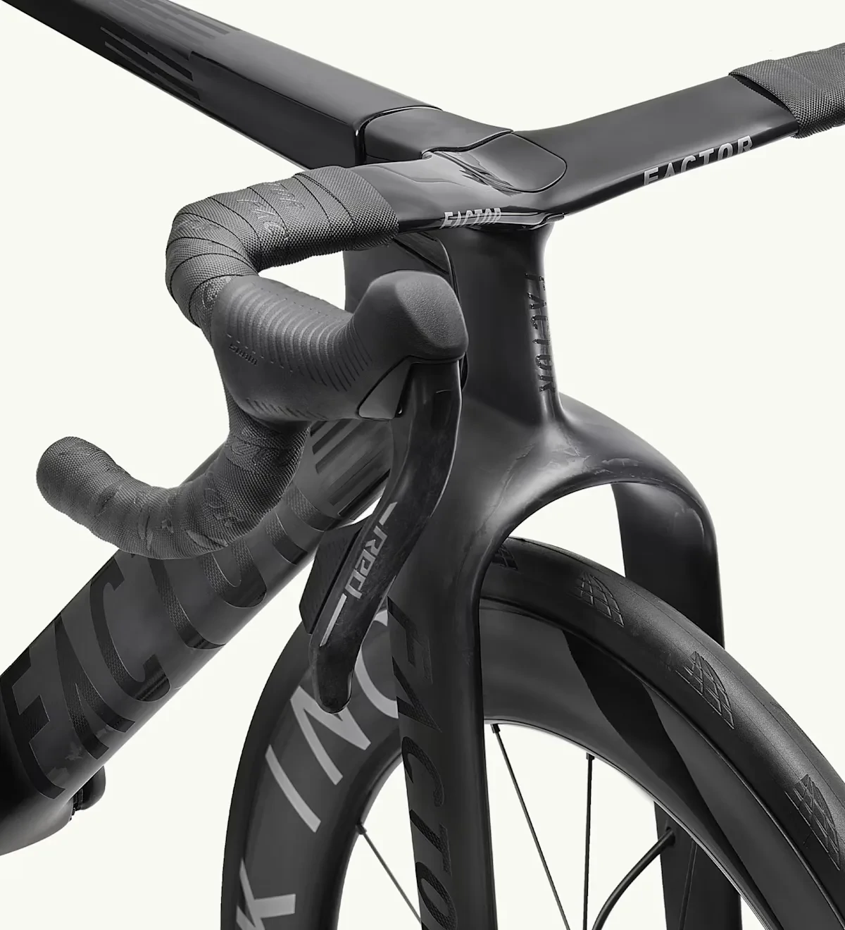 Factor ONE - Bayonet villa