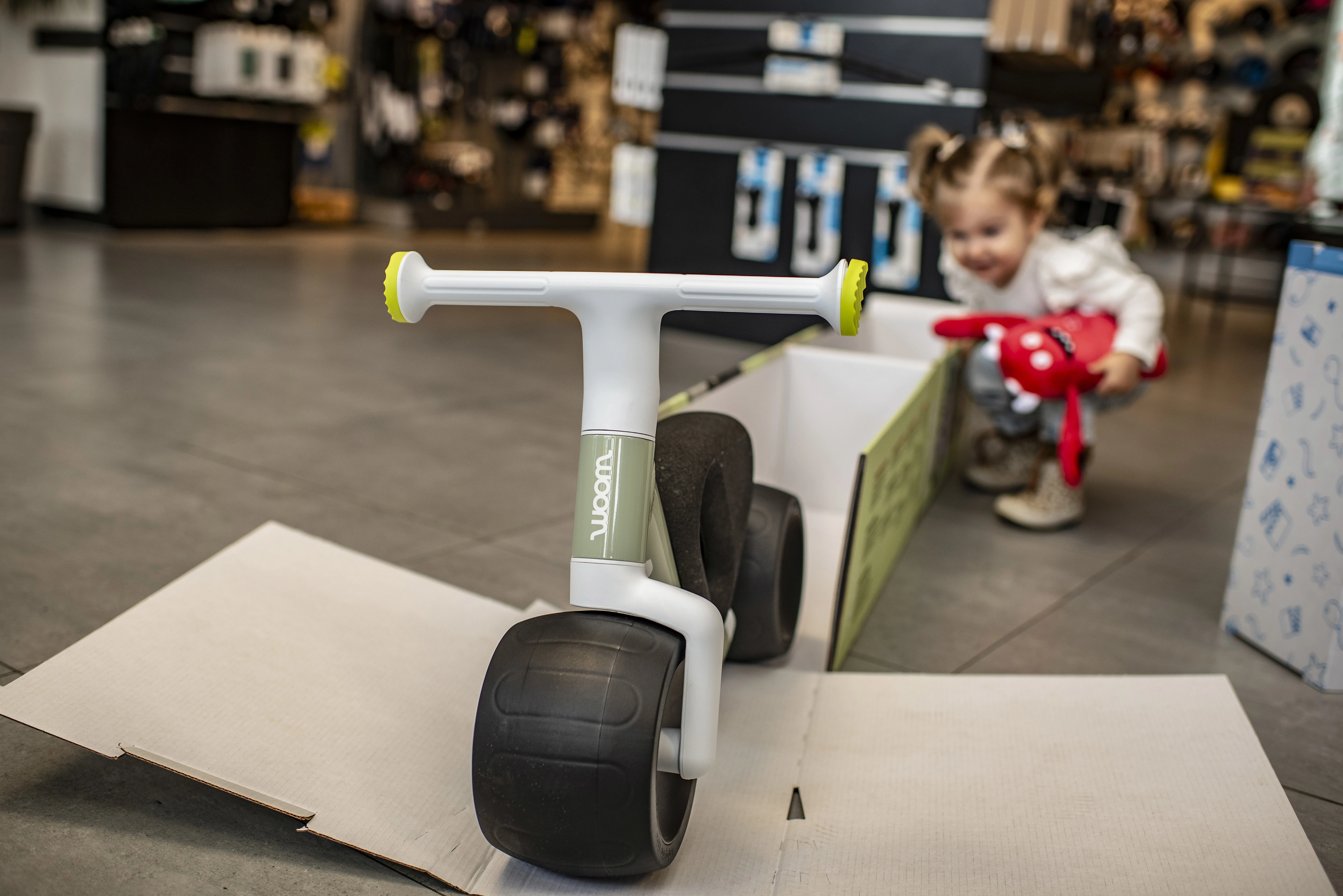 woom WOW önegyensúlyozó futóbicikli – nézet 4