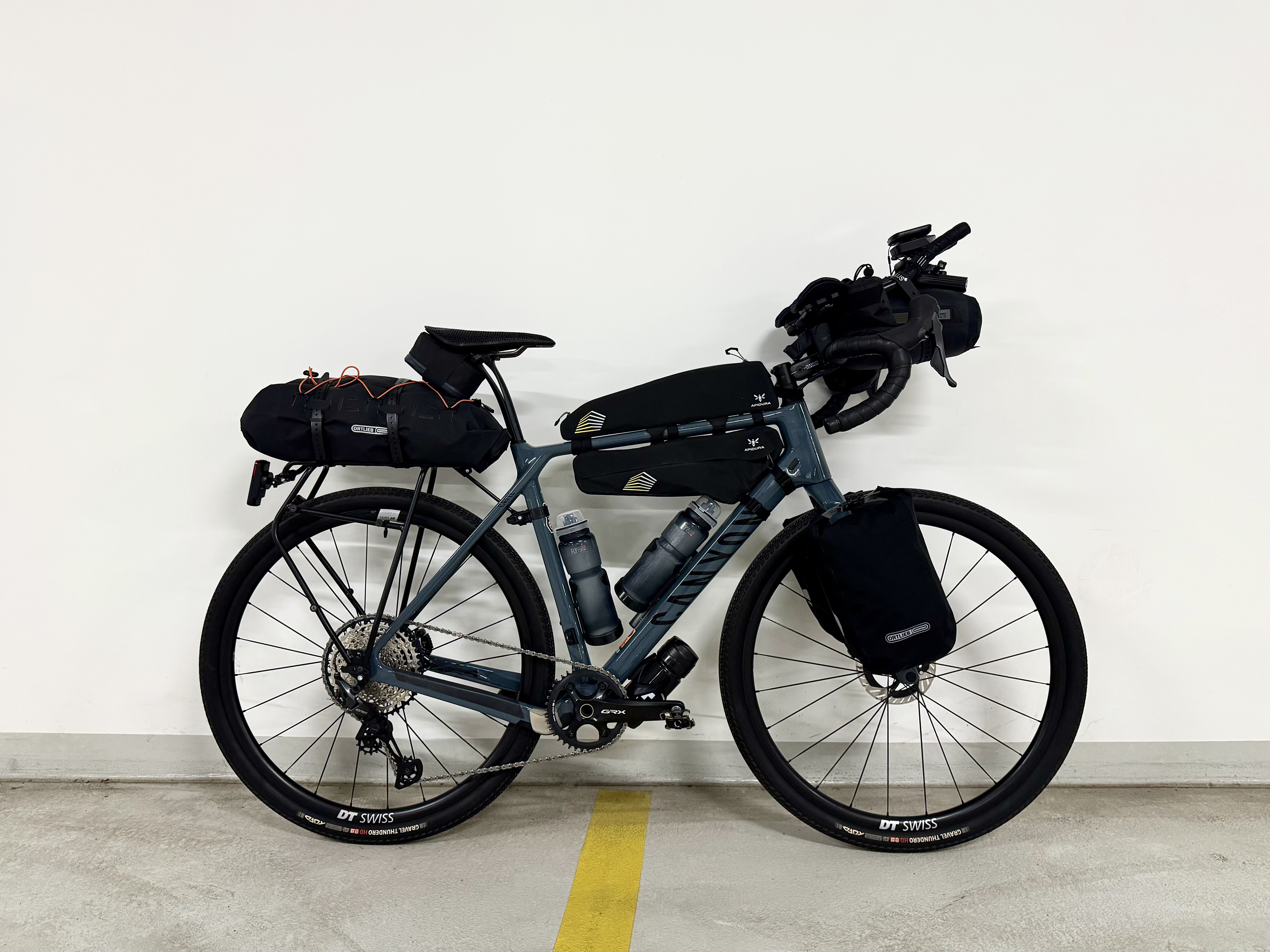 Dajka Adrián kerékpárja – Canyon Grizl CF SL 1by 2004