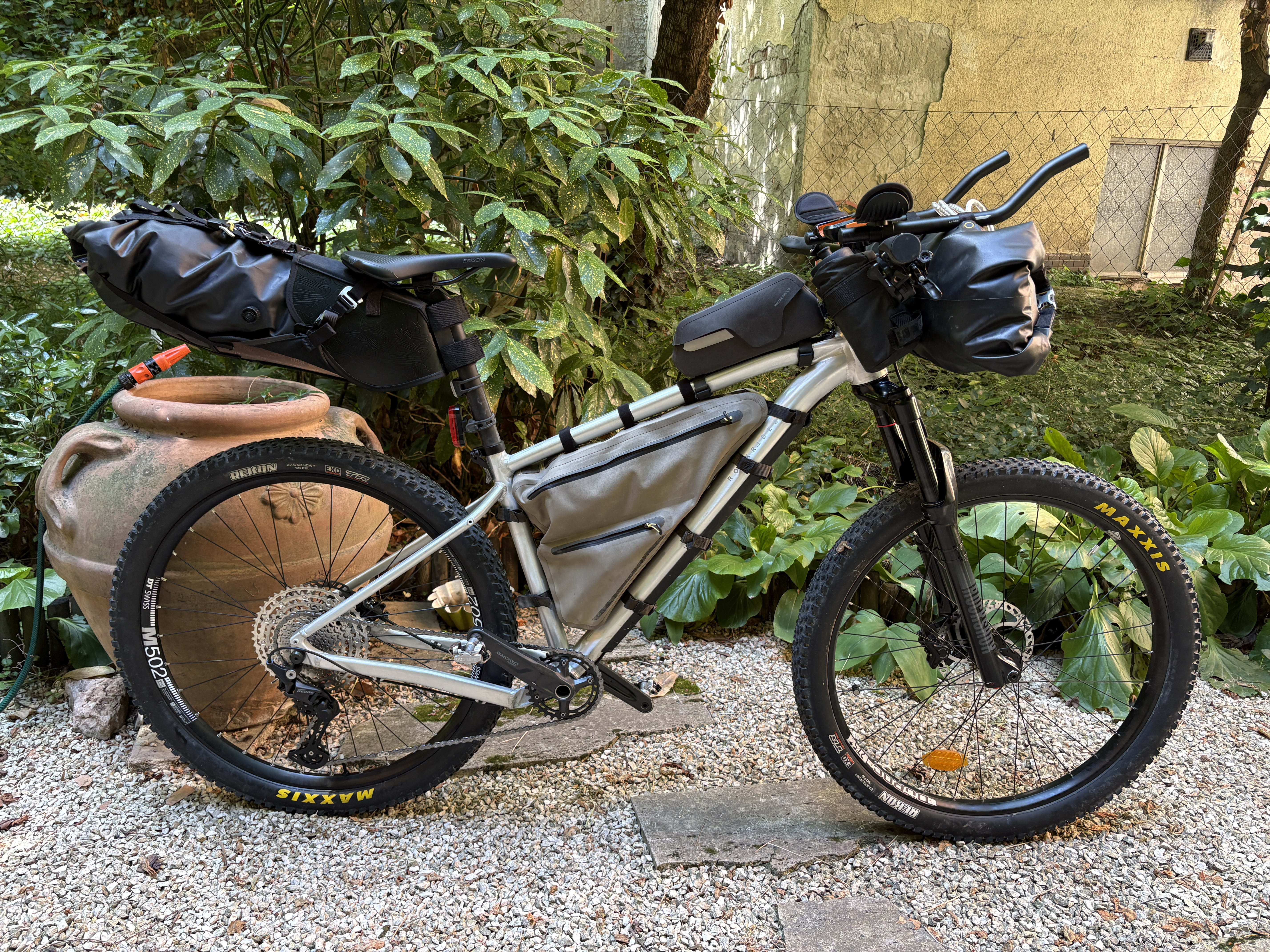 Magyar Bálint kerékpárja – Rockrider Explorer 700