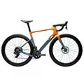 Kép 1/11 - TESZT 3T EXPLORO RACEMAX FORCE AXS 2x12 Orange/Grey 51 kerékpár