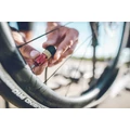 Kép 4/4 - LEZYNE SPORT FLOOR DRIVE gloss fekete pumpa