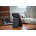 Kép 8/15 - PEAK DESIGN MOBILE WALLET STAND Charcoal tárca kiegészítő