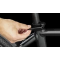 Kép 6/7 - CUBE 24 NURIDE HYBRID PRO 625 ALLROAD black'n'metal S/50 cm Easy Entry női kerékpár