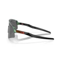 Kép 2/5 - OAKLEY SUTRO LITE SWEEP ASCEND Spectrum Gamma Green/Prizm Black szemüveg
