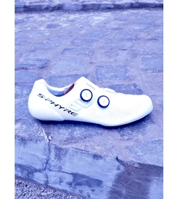 Miért válts felsőkategóriás kerékpáros cipőre? - Shimano RC903 S-PHYRE bemutató