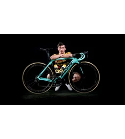 Video-blogunk második része, ahol azt láthatjátok, milyen is egy egyedi kerékpár összeállítása a Bringalandban 