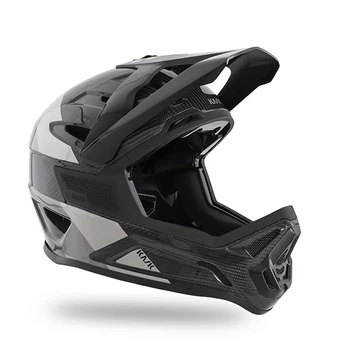 KASK DEFENDER Black sisak