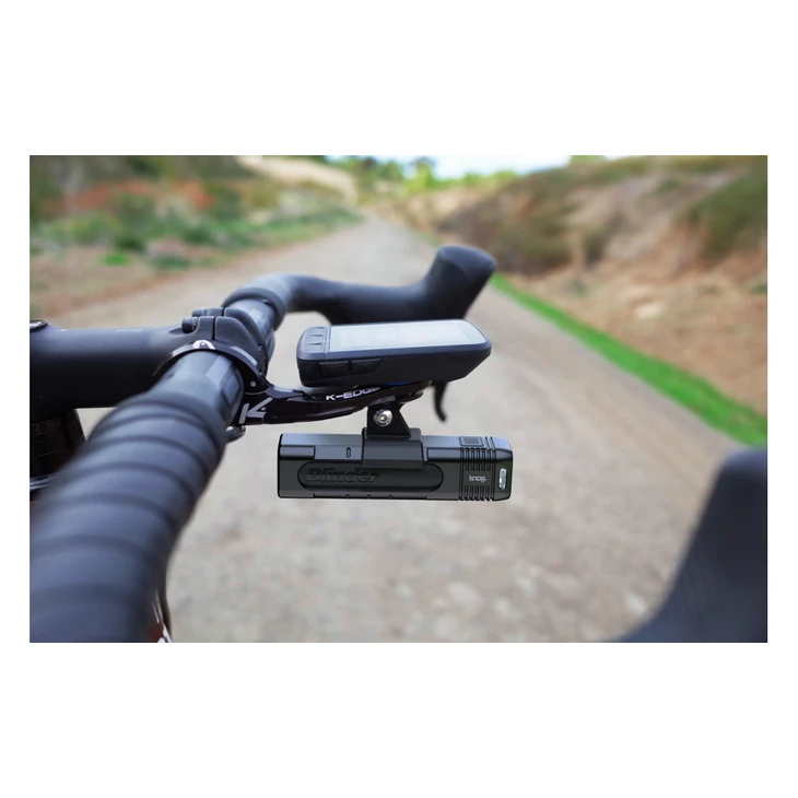 KNOG BLINDER PRO 600 első lámpa