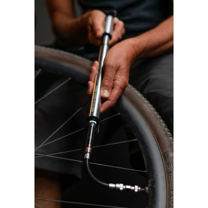 LEZYNE GAUGE DRIVE HP M pumpa