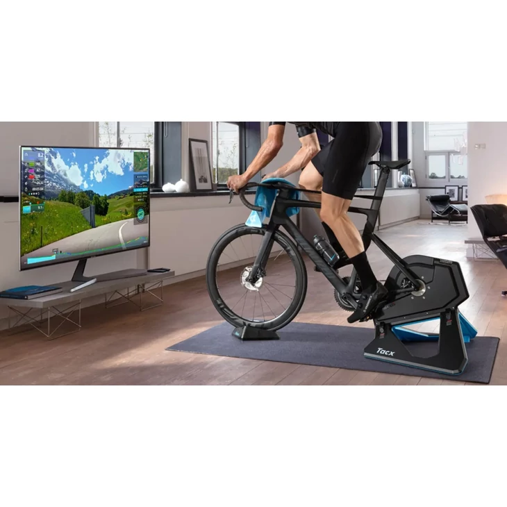 TACX NEO 2T SMART BUNDLE edzőgörgő ajándékokkal
