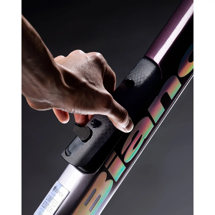 BIANCHI INFINITO 105 Di2 12sp kerékpár (2026)