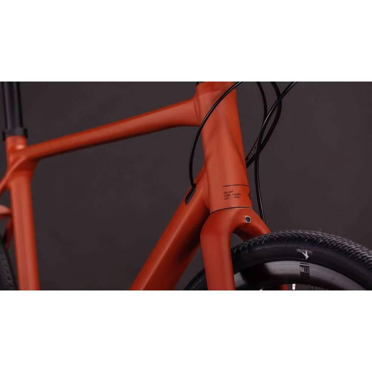 CUBE NULANE RACE kerékpár (2026)