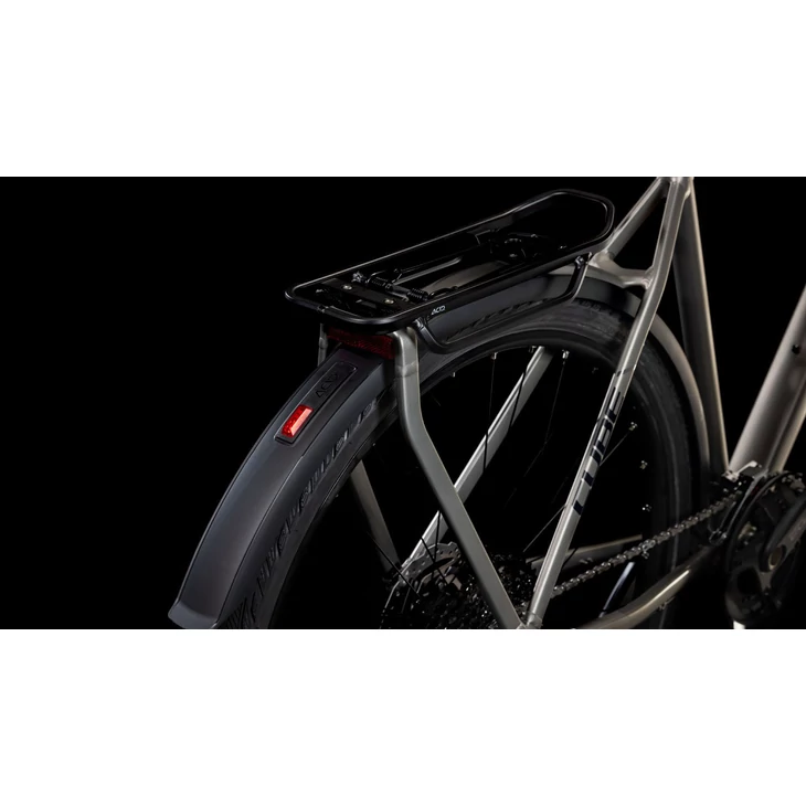 CUBE 25 KATHMANDU EXC grey'n'black 46 cm kerékpár