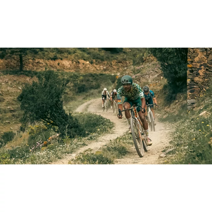 FACTOR OSTRO GRAVEL Force kerékpár wattmérővel