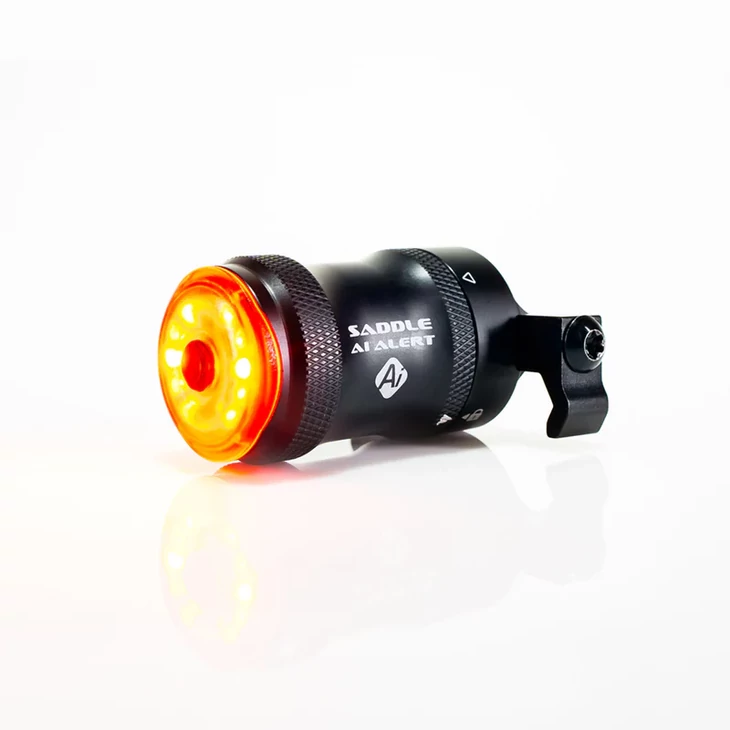 LEZYNE SADDLE AI ALERT 250 hátsó lámpa