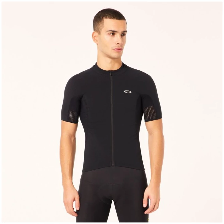 OAKLEY ENDURANCE ULTRA VENTED Blackout S mez