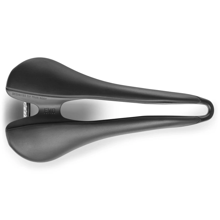 SELLE SMP EVO PLUS karbon pálcás nyereg