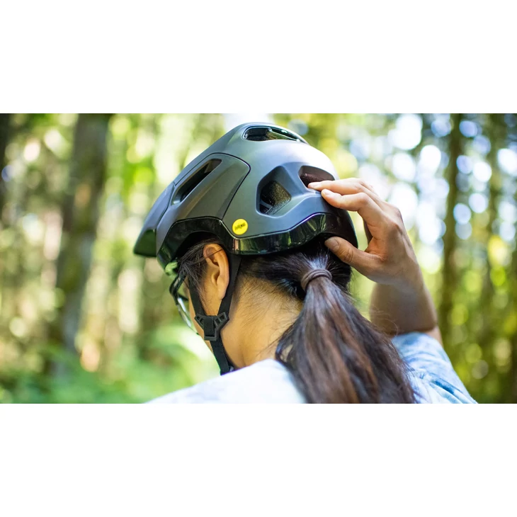 SPECIALIZED TACTIC 4 Black M sisak